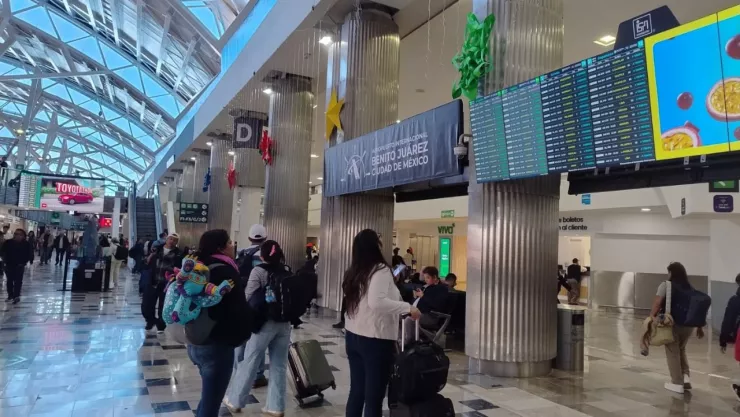 Pasajero en presunto estado de ebriedad se pone violento y golpea a trabajador en aerolínea