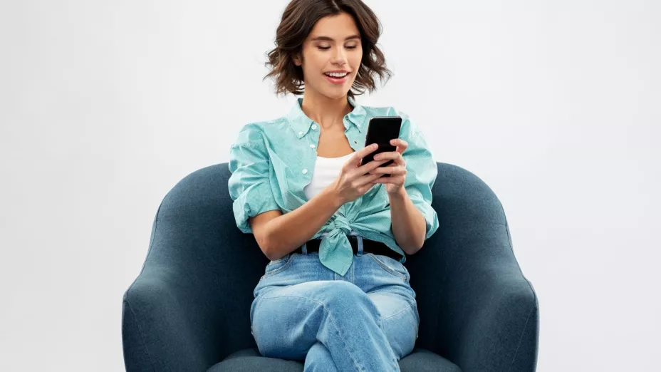 Qué significa siempre sentarse en el mismo lugar, según la psicología.