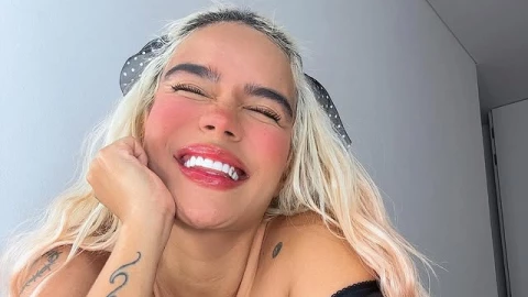Karol G En 2025 conoceremos a la mujer detrás de La Bichota