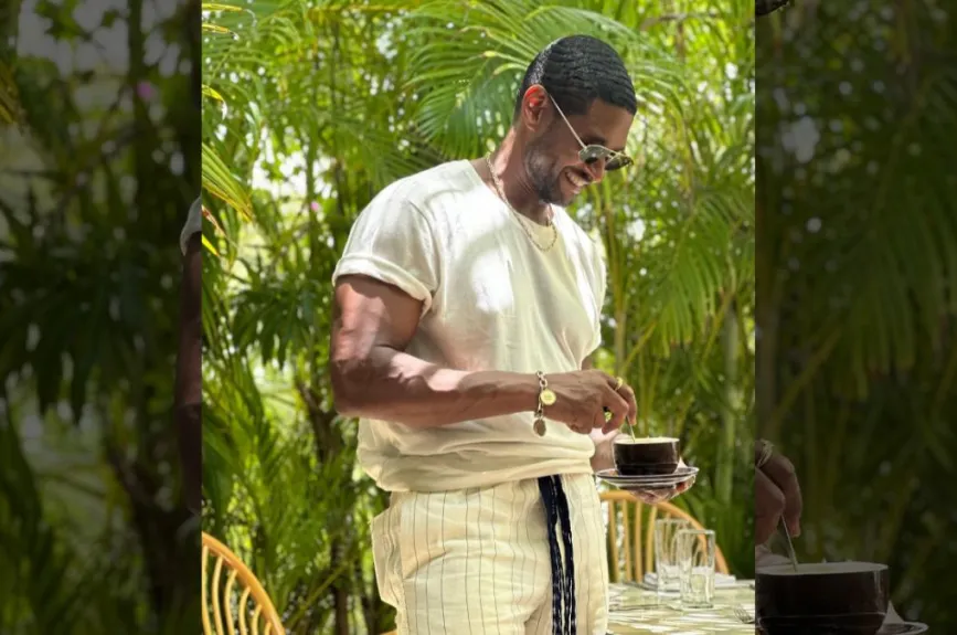 Usher sonriendo.jpg