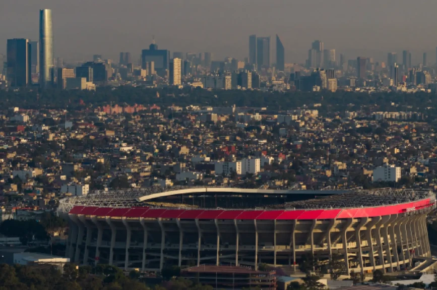 Estadio Banorte y de fondo la CDMX