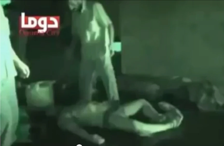 Los videos muestran las consecuencias en la población de un presunto ataque químico en Siria