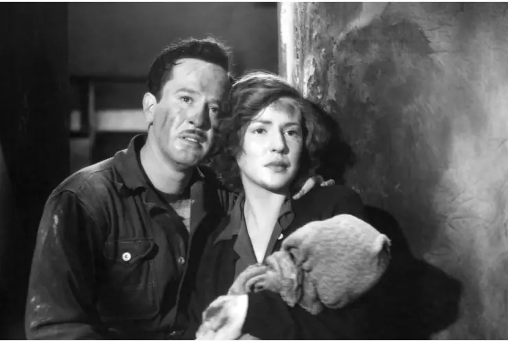 Aparece el actor Pedro Infante con Blanca Estela Pavón en la película ‘Nosotros los Pobres’.