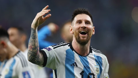 Lionel Messi celebra pase ante Australia