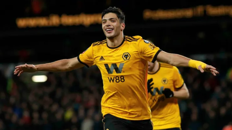 Wolves confirma compra de Raúl Jiménez