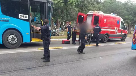 Última Hora_ Va y Ven causa fuerte accidente en Avenida Internacional de Mérida