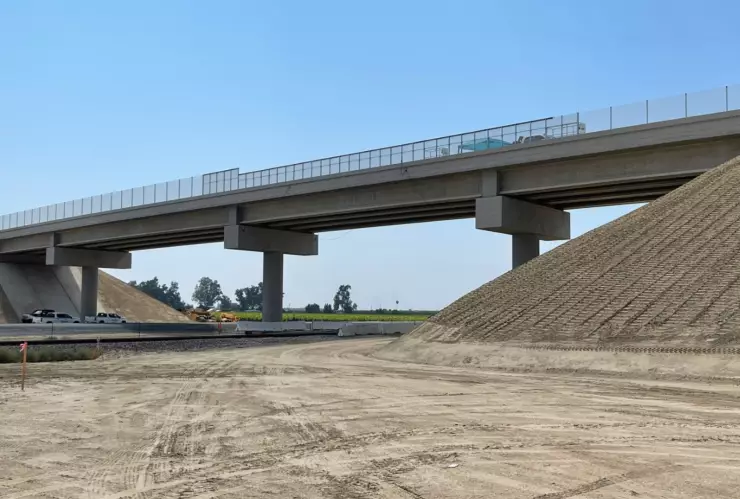 Obras del tren de alta velocidad en California