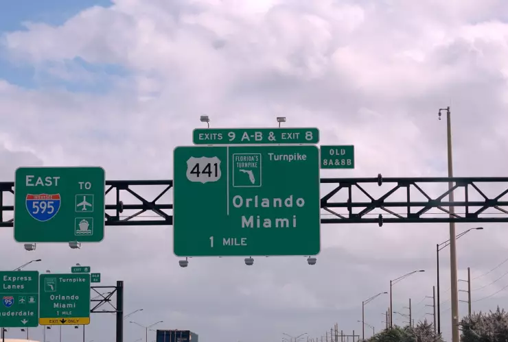 Cartel de la autopista Miami-Orlando