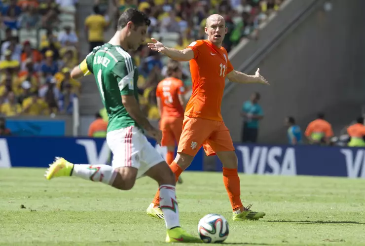 47290614JDI_NED_MEX_ROBBEN