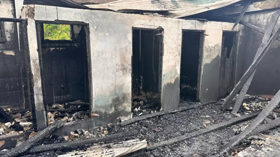 incendio Guyana estudiantes