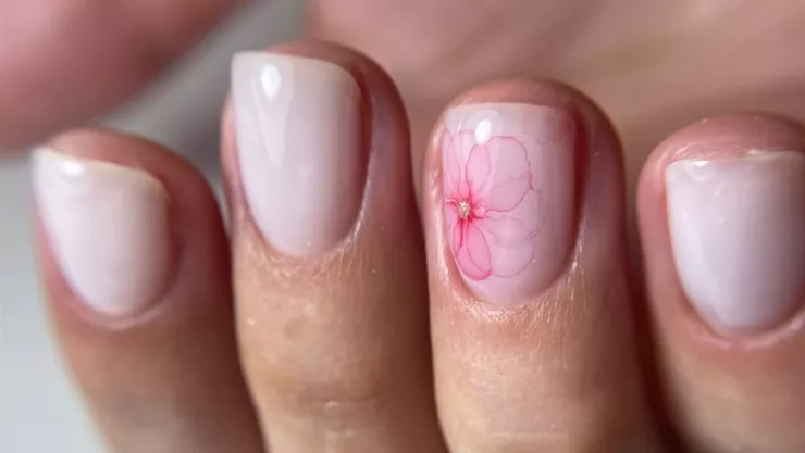 uñas acuarela para 14 de febrero