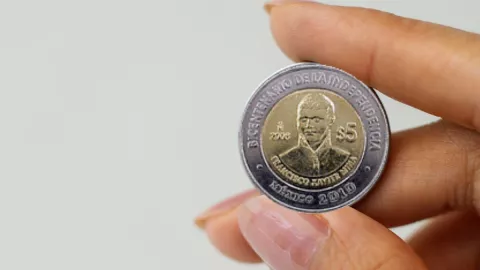 Por esta moneda de 5 pesos de Xavier Mina ofrecen hasta 635 mil pesos