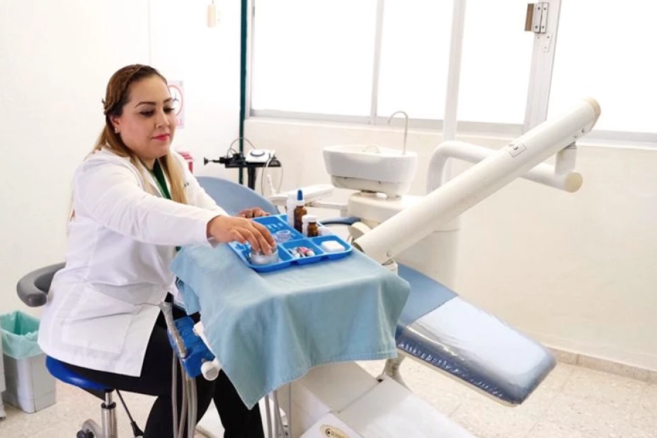 Médicos contratación