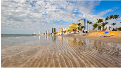zona dorada mazatlan