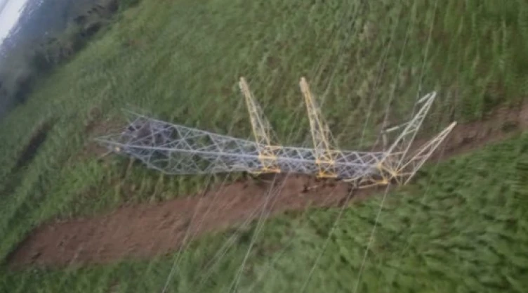 huracán-otis-58-líneas-alta-300 mil-usuarios-sin-energía eléctrica-guerrero