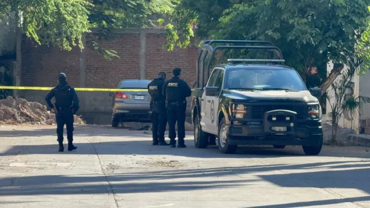 Encuentran cuerpo envuelto en plástico en el fraccionamiento Issstesin en Culiacán..jpg