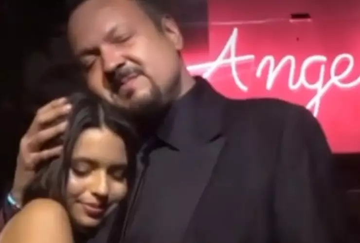 Pepe Aguilar defiende a Ángela