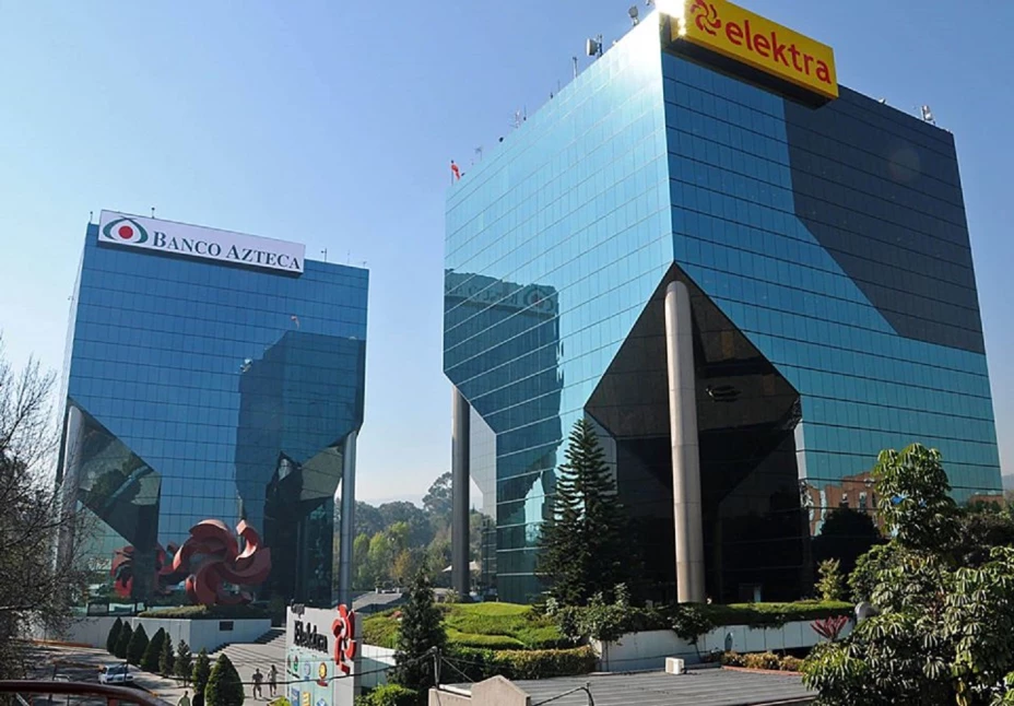 Facebook @GrupoSalinas.jpg