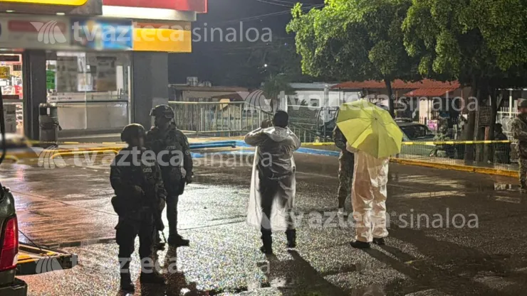 Ejecutan a un hombre en la puerta de una tienda de conveniencia en la Emiliano Zapata, Culiacán