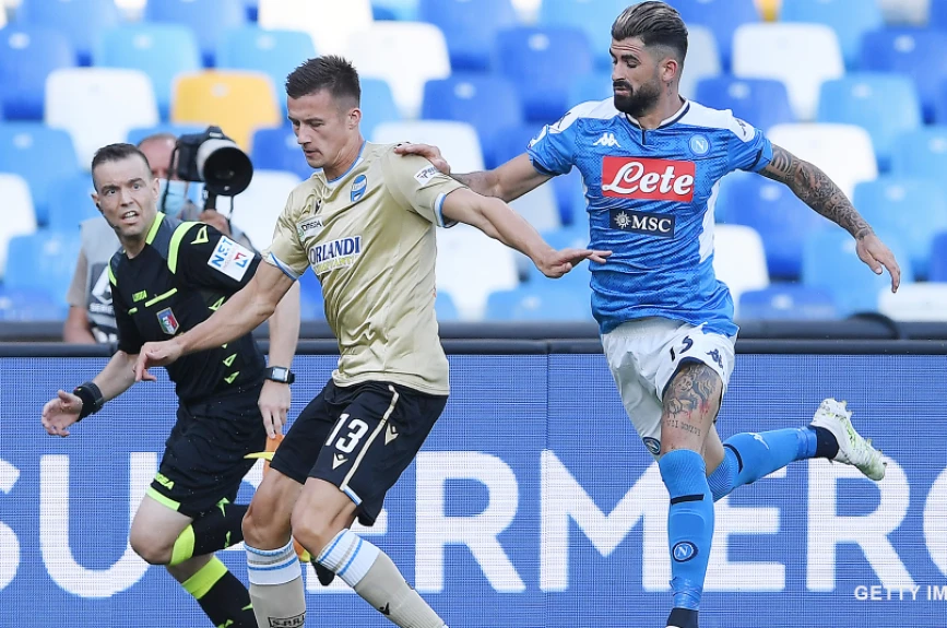 Napoli se consolida en la sexta posición