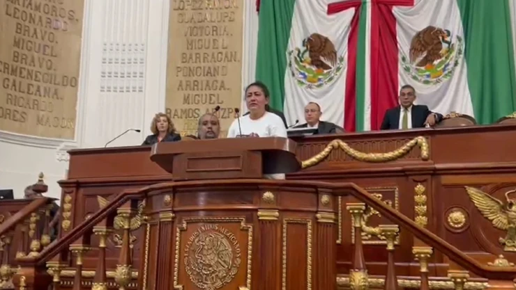 Pide justica la madre de víctimas de coladera abierta en Iztacalco