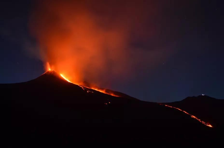 Además del Popocatépetl, ¿qué otros volcanes están activos