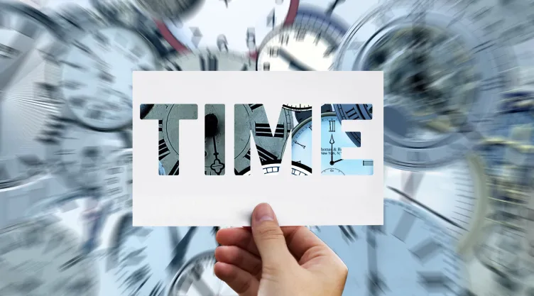 Este es el significado de ver horas triples en el reloj