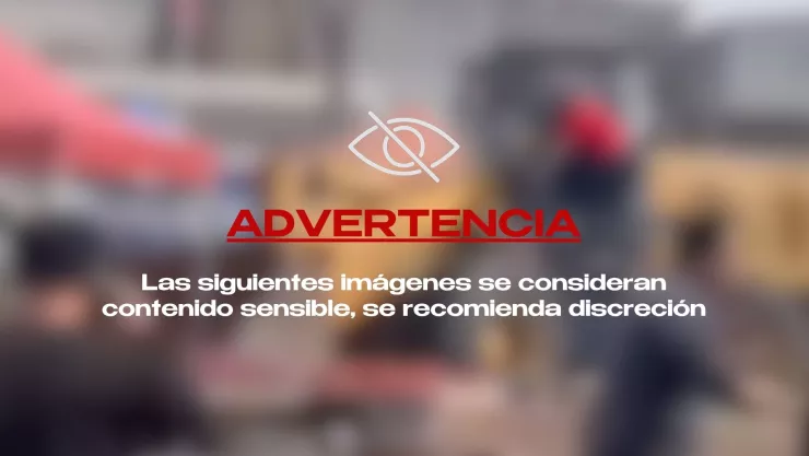 VIDEO: ¡UNA MASACRE! Hombre arrolla con excavadora a una multitud de personas dentro de un mercado