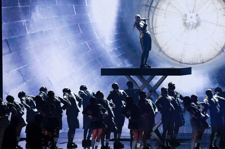 _premios_grammy_2025_espectaculo_doechii