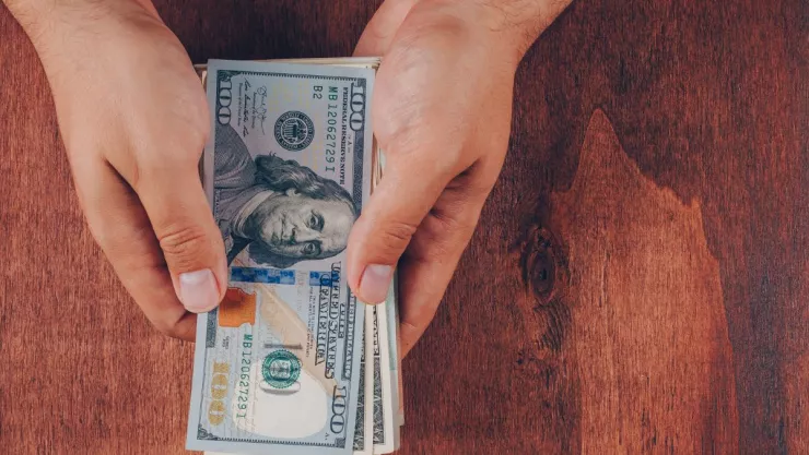 Baja precio del dólar en Tijuana hoy 15 junio de 2023