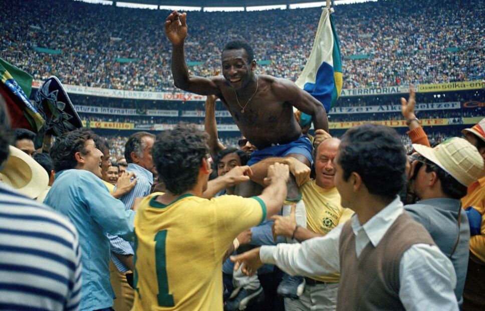 Pelé se consagró en el Azteca.