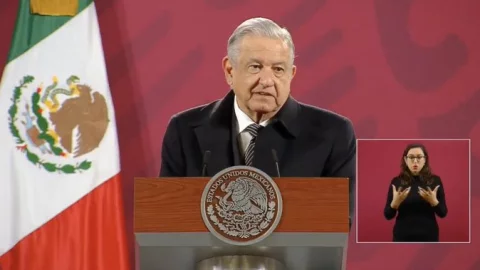 AMLO reabrirá carpetas de investigación de dos casos de violación de derechos humanos