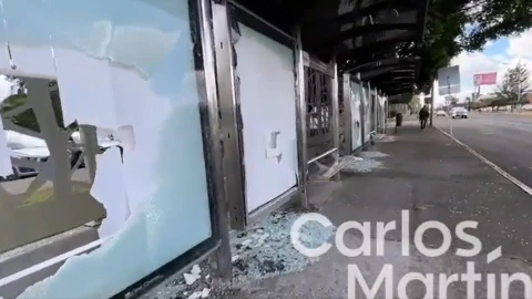 vandalizan paraderos 24 sur