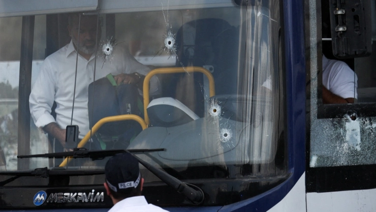 Jerusalén vivió su ataque más mortífero desde 2023: seis muertos y heridos en un tiroteo en Ramot. Israel refuerza la seguridad.