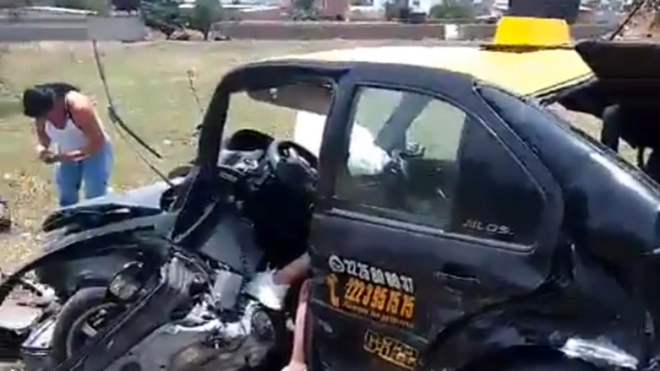 taxi volcado periférico ecológico