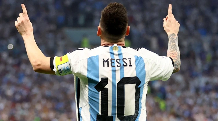 Lionel Messi se convierte en el máximo goleador de Argentina