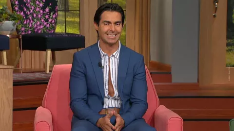 Ernesto D’Alessio habla del doloroso abandono de su mamá.