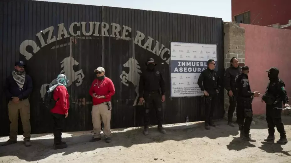 Puertas del Rancho Izaguirre, centro de adiestramiento del CJNG descubierto en marzo de 2025 por colectivos de Jalisco