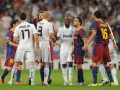Frente al Real Madrid, jugó 42 encuentros totales; en ellos, con el Barcelona ganó 17 partidos, empató 12 y perdió 13 Clásicos.