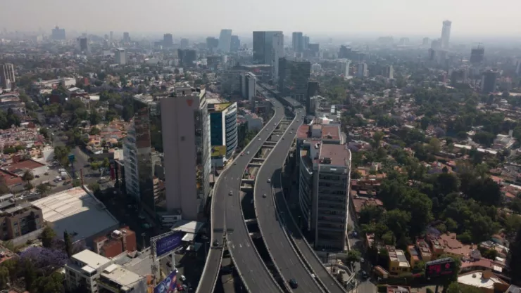 Aerial view of modern cityscape in Ciudad de Mexico