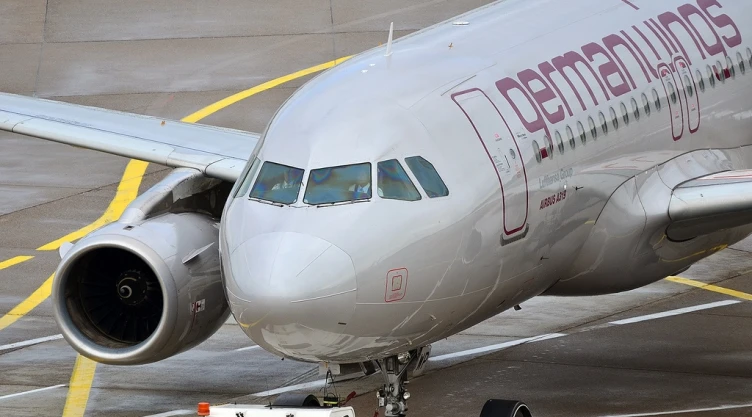 Avión