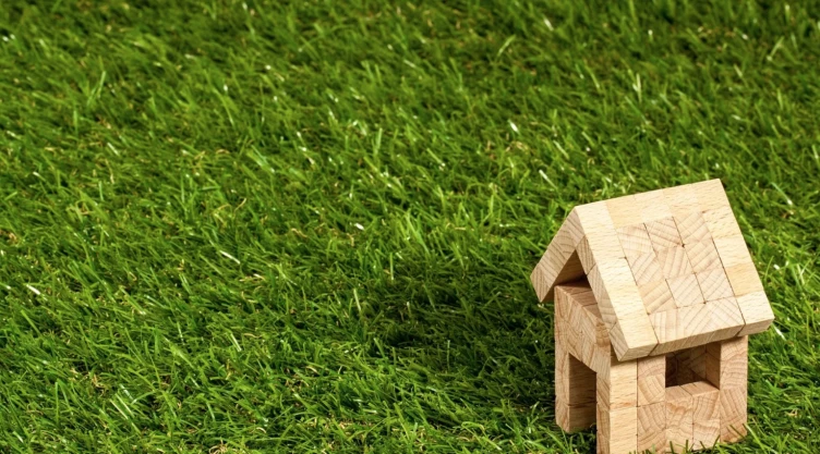 Qué es mejor comprar casa nueva o usada
