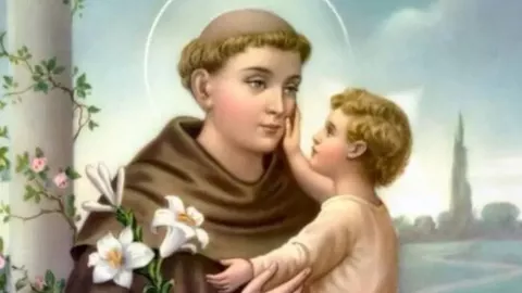 Esta es la razón por la que los solteros le rezan a San Antonio de Padua HOY 13 de junio