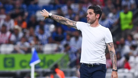 Fernando Gago, técnico de Chivas