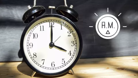 ¿Qué significa despertar a las 4 de la mañana?