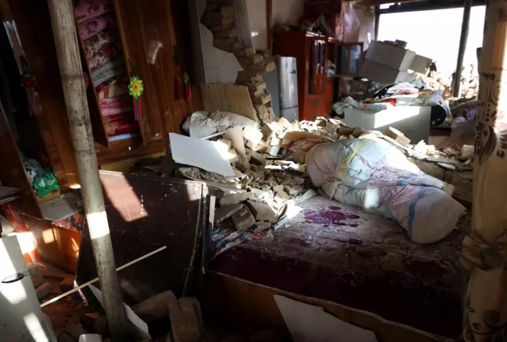 Aumentan muertos en China tras terremoto