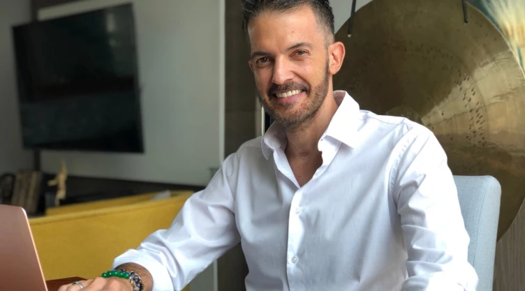 Murió Fernando del Solar.
