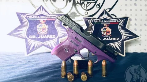 Juana María “N” no aguantó más y sacó una pistola calibre 9 milímetros para matar a su esposo.