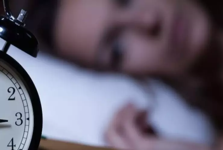 Posponer la alarma tiene beneficios cognitivos 