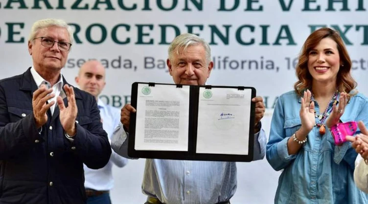 autos chocolate decreto AMLO.jpg